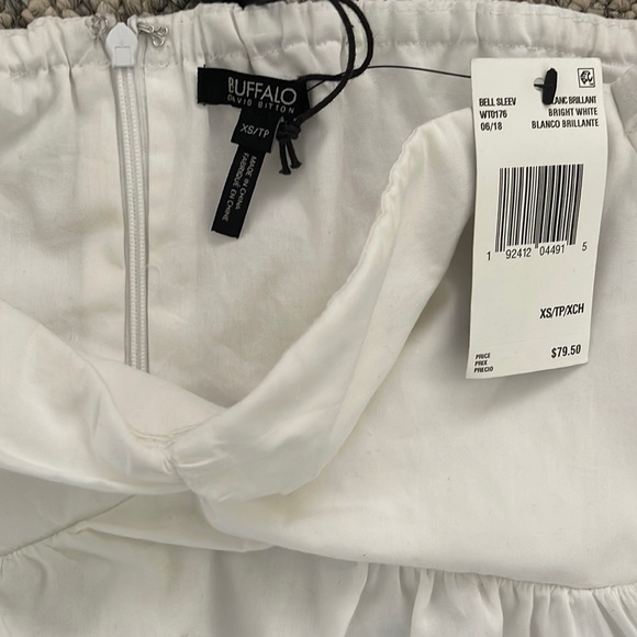 ⭐ Women’s Buffalo off the shoulder white top- Size XS - Picture 3 of 3
